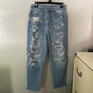 american eagle ripped jeans size 6